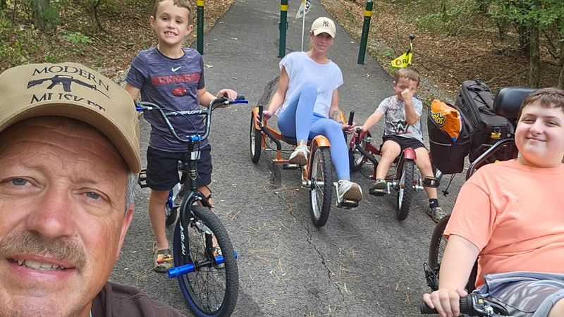 images/carousel/2026-family-biking.jpg#joomlaImage://local-images/carousel/2026-family-biking.jpg?width=800&height=450